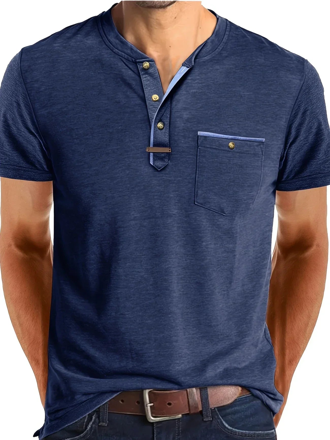 Varel | T-shirt elegante con colletto rotondo e tasca
