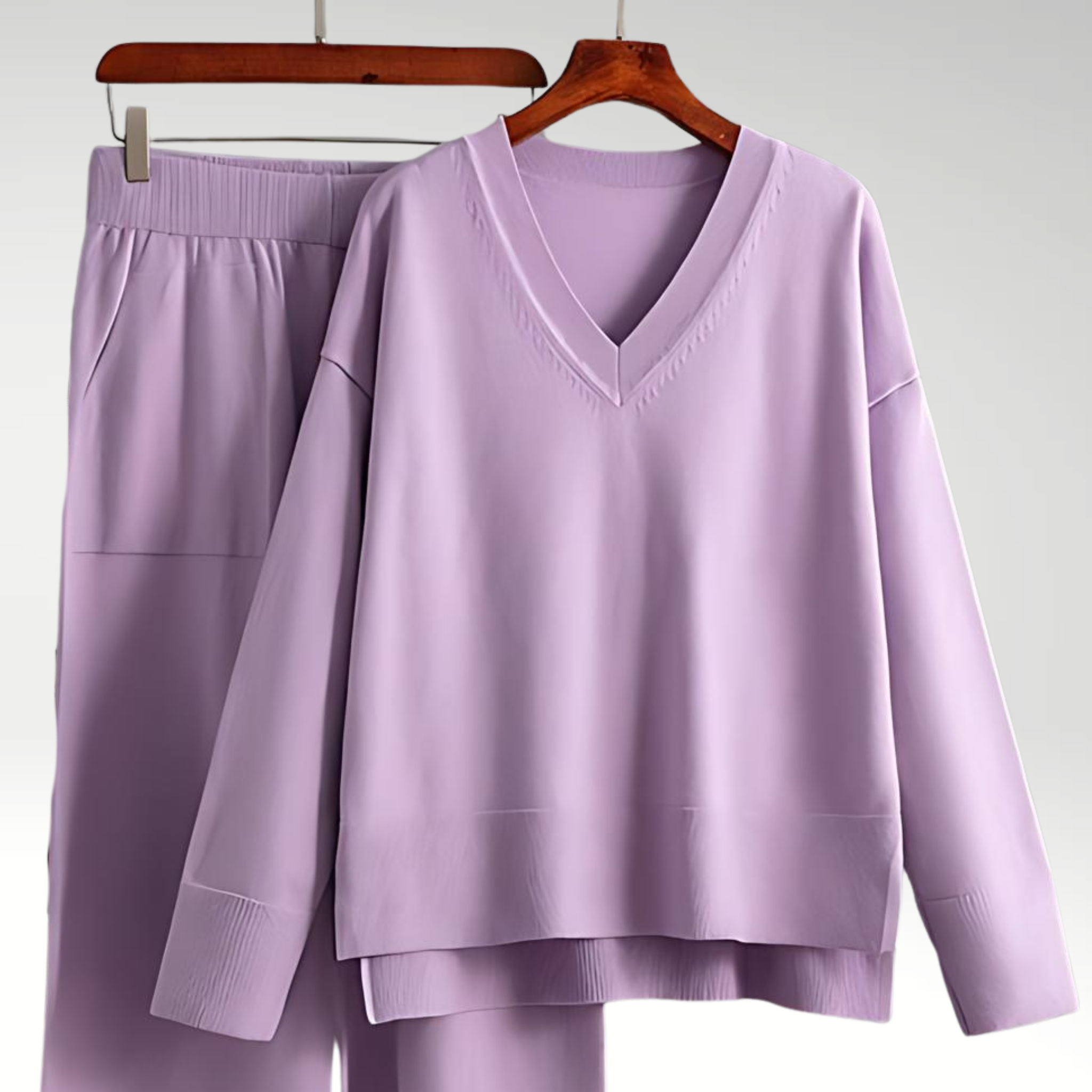 Varel | Completo di lusso a due pezzi con scollo a V