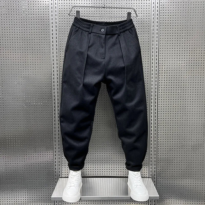 Varel | Pantaloni a vita alta con pieghe e vestibilità slim