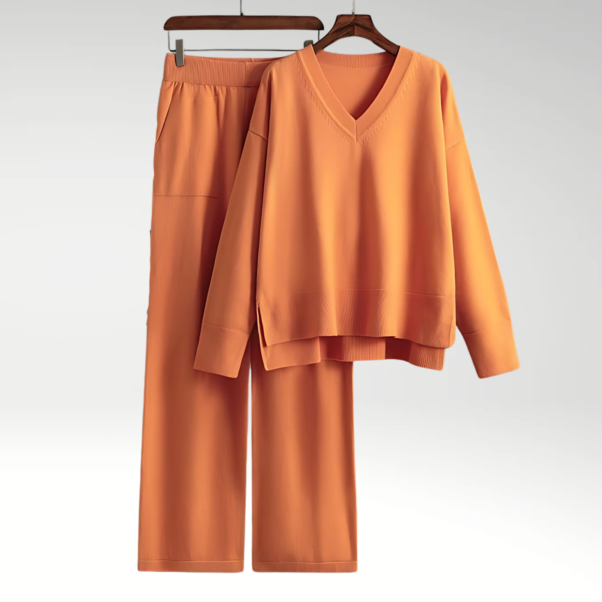 Varel | Completo di lusso a due pezzi con scollo a V