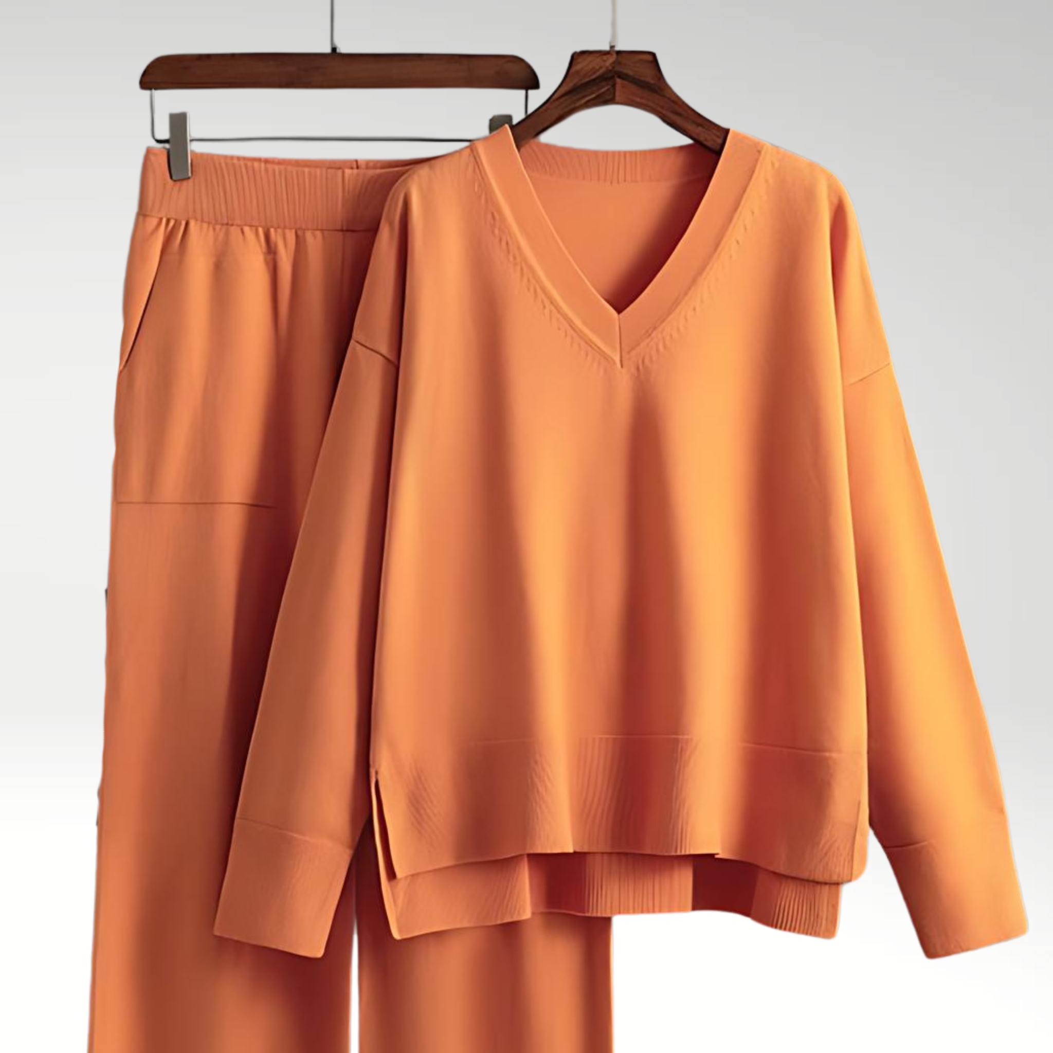 Varel | Completo di lusso a due pezzi con scollo a V