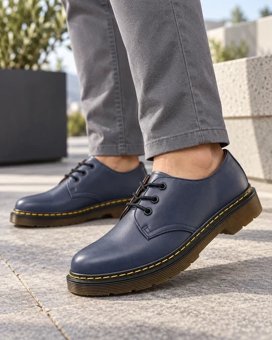 Varel | Scarpe Derby con lacci e cuciture a contrasto sulla suola