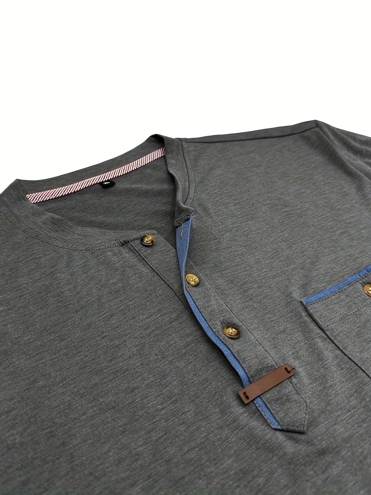 Varel | T-shirt elegante con colletto rotondo e tasca